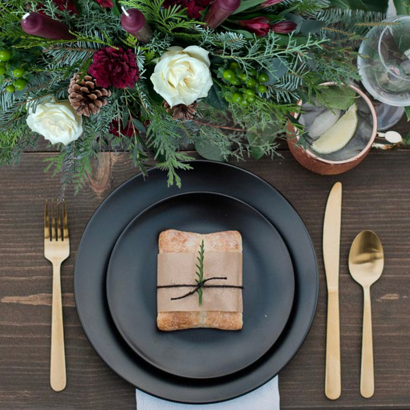 Holiday Centrepiece with Petal Me Sugar