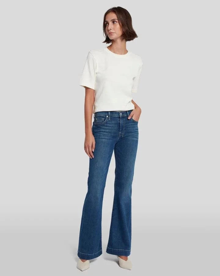 7 For All Mankind Bottoms Tailorless B(Air) Dojo by 7 For All Mankind available at Lemonberry Boutique Aurora