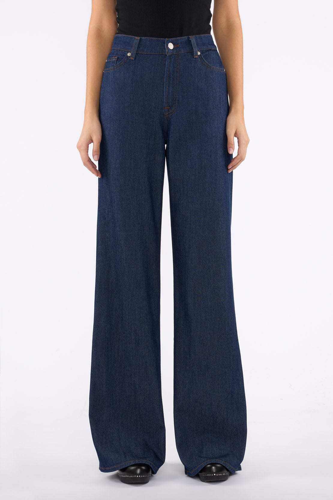 Front view of 7 For All Mankind Lotta Jeans in Halona indigo wash with wide-leg cut.