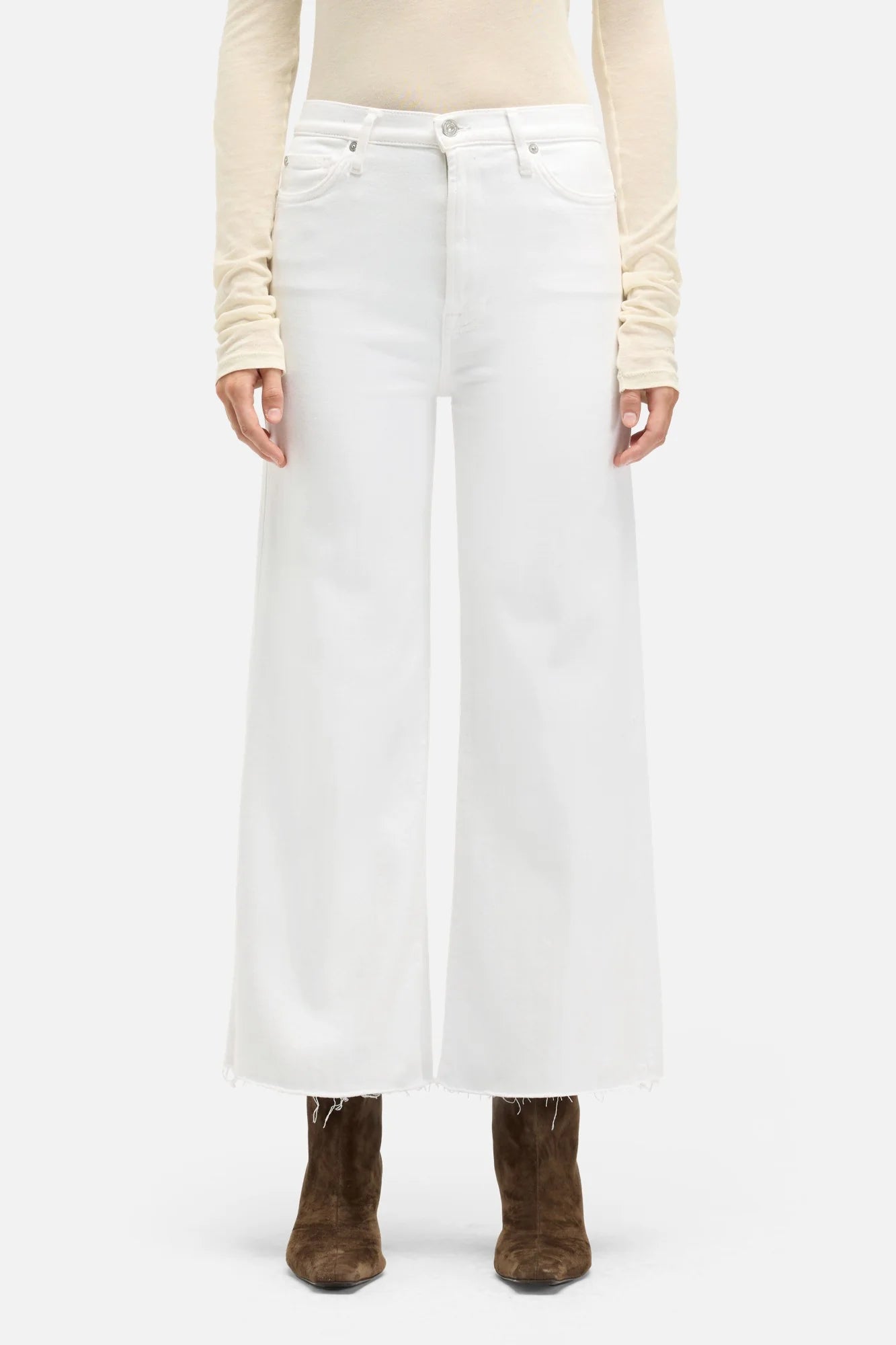 7 For All Mankind Ultra High Rise Cropped Jo white jeans front view Lemonberry Aurora