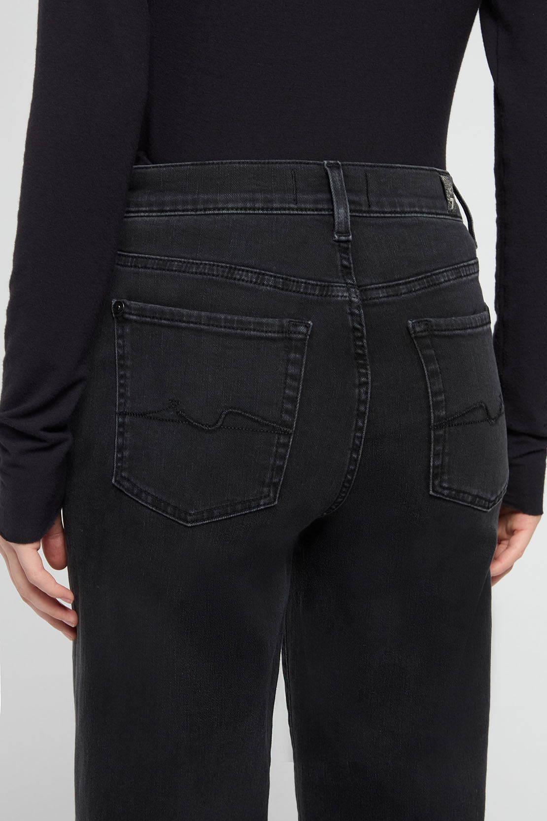 7 For All Mankind Cropped Alexa Darkpine supplier view 3