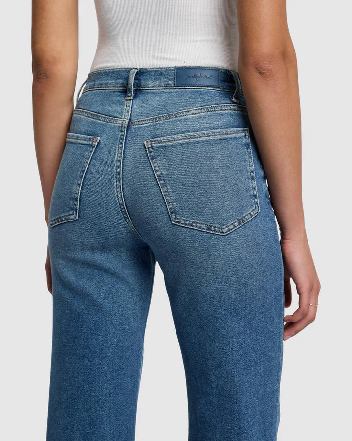 Close-up of pocket and stitching on the High Rise Jo jeans in Sea Level blue.