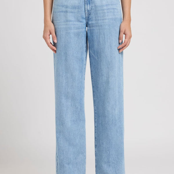7 For All Mankind Stovepipe Straight Jean Iris Light Wash