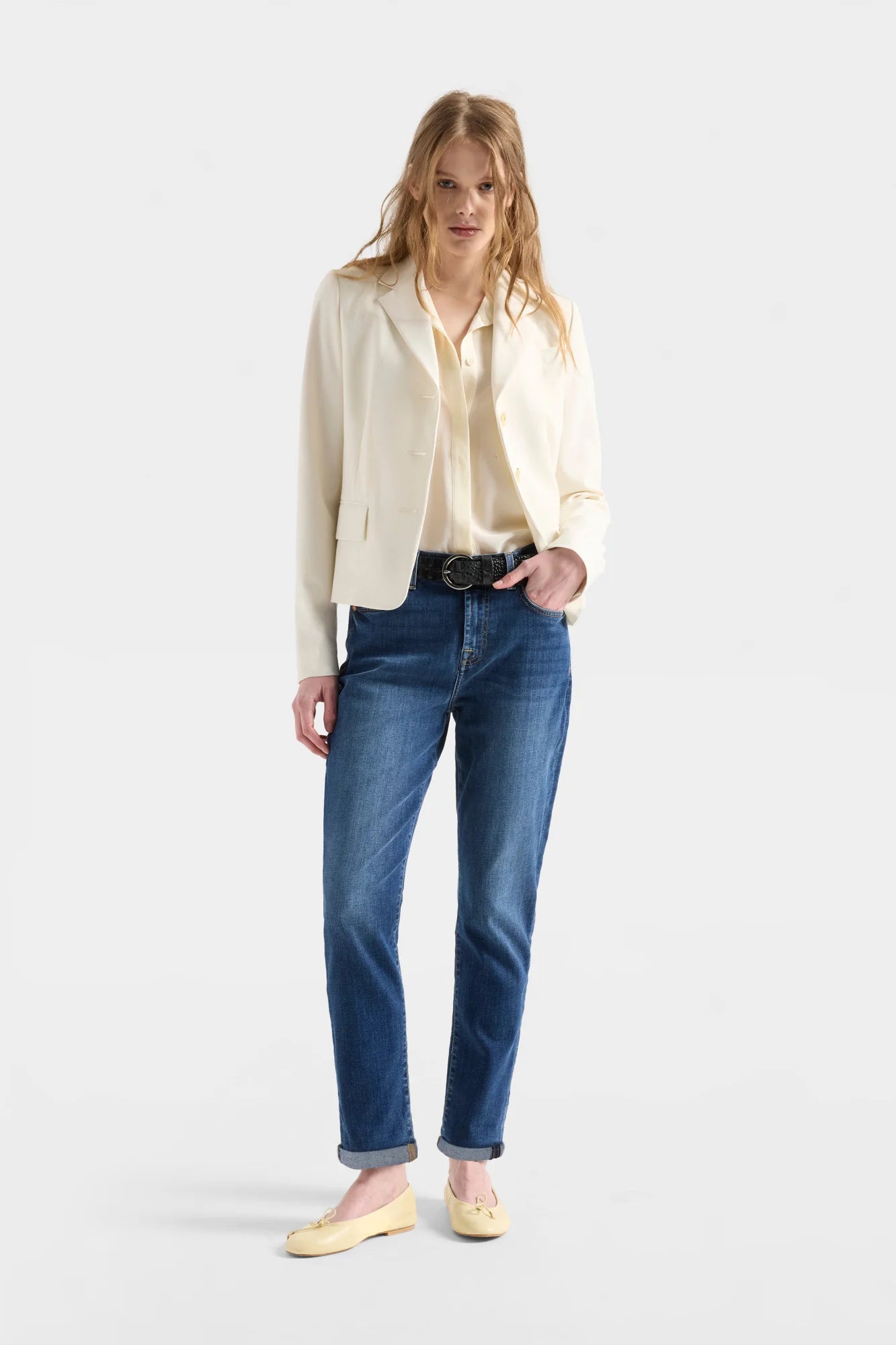 7 For All Mankind Josefina Jeans Vanity wash full front Lemonberry Aurora