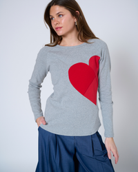 Preloved Tristanne Long Sleeve Top – Cotton Heart Appliqué