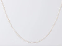 Small freshwater pearl necklace detail, Luna, detail view — Lemonberry Aurora