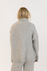 Back view of oversized mockneck sweater fit, Lyla + Luxe GANTLUXE in heather grey