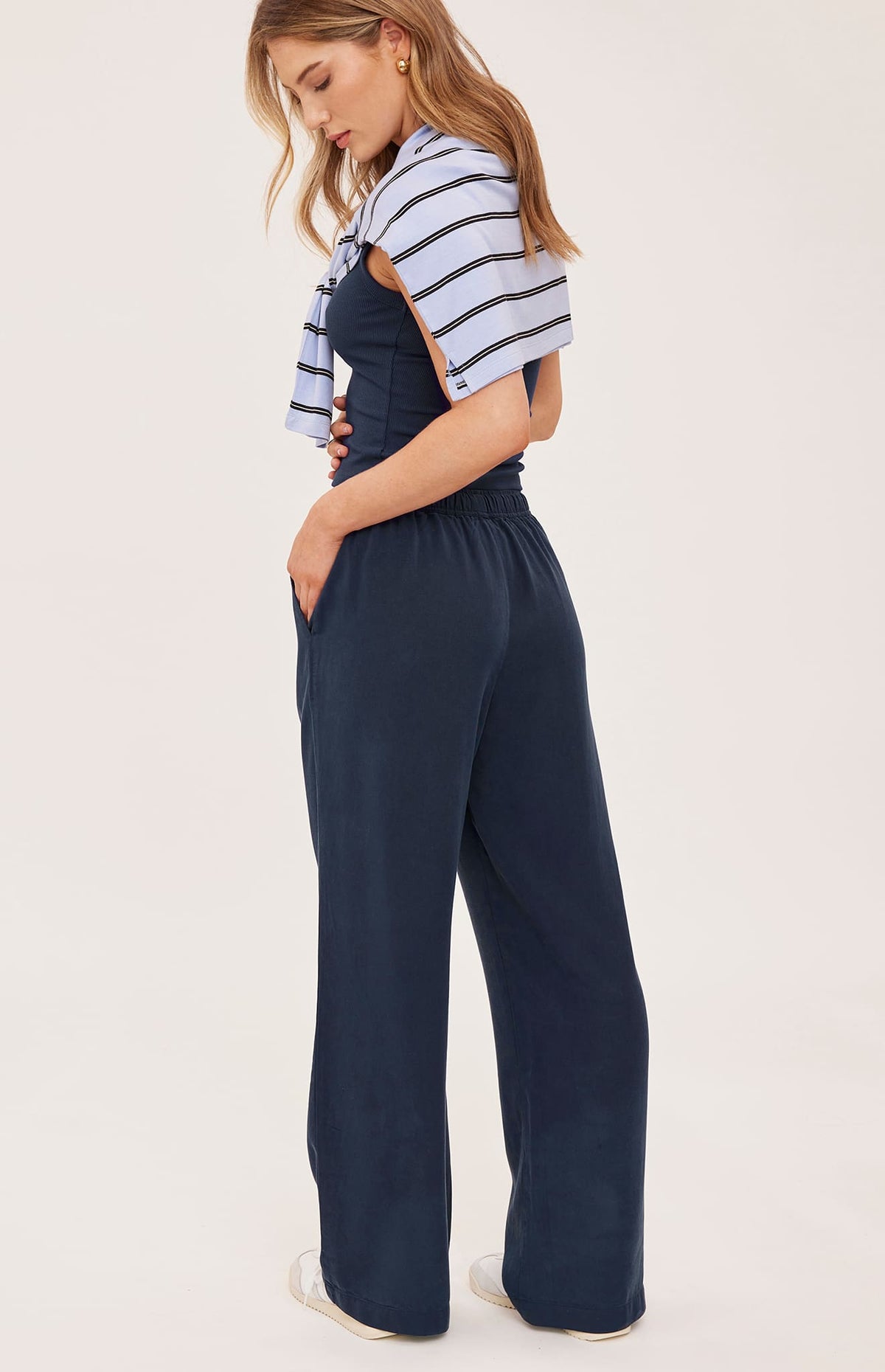 gentle-fawn-gabriel-pant-angled-back-washed-navy