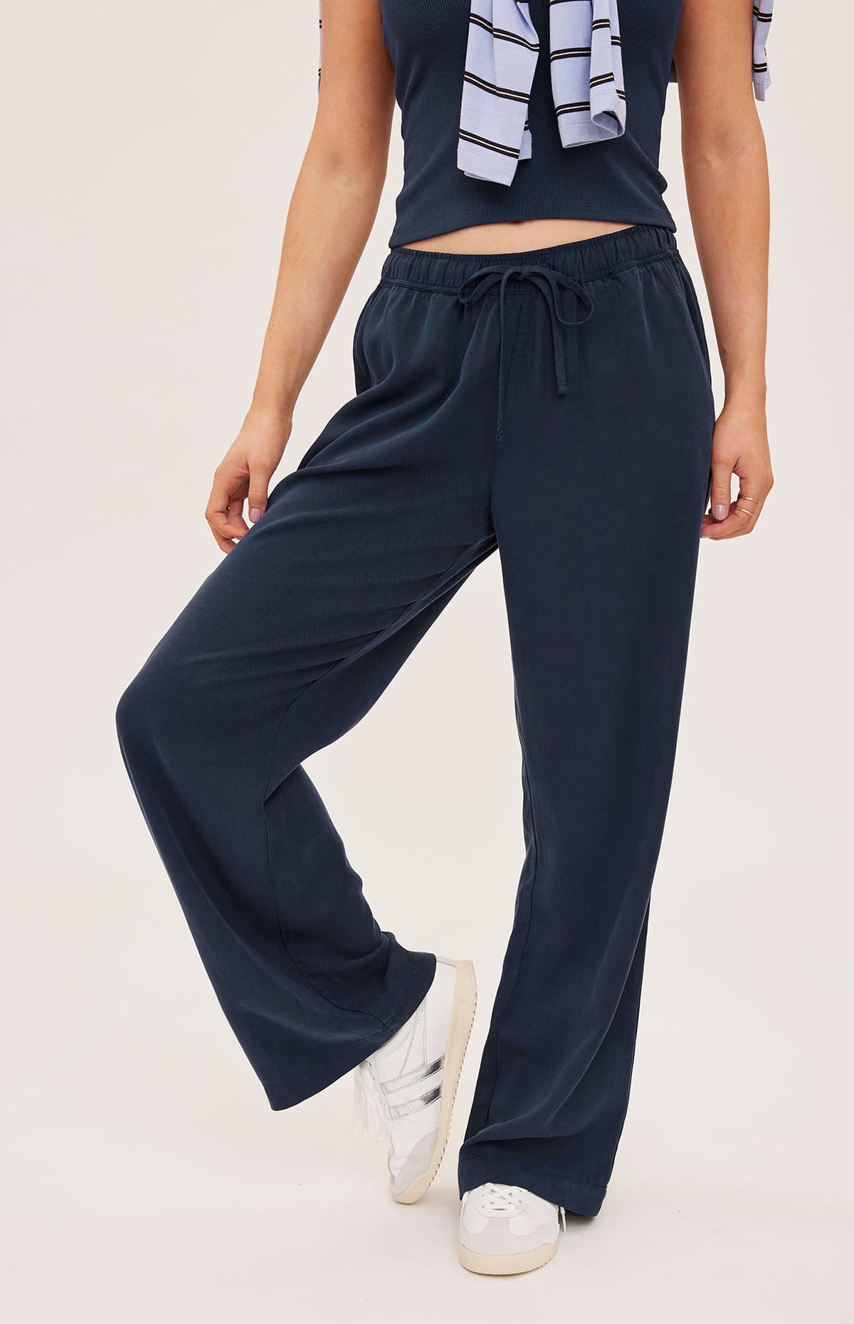 gentle-fawn-gabriel-pant-front-washed-navy