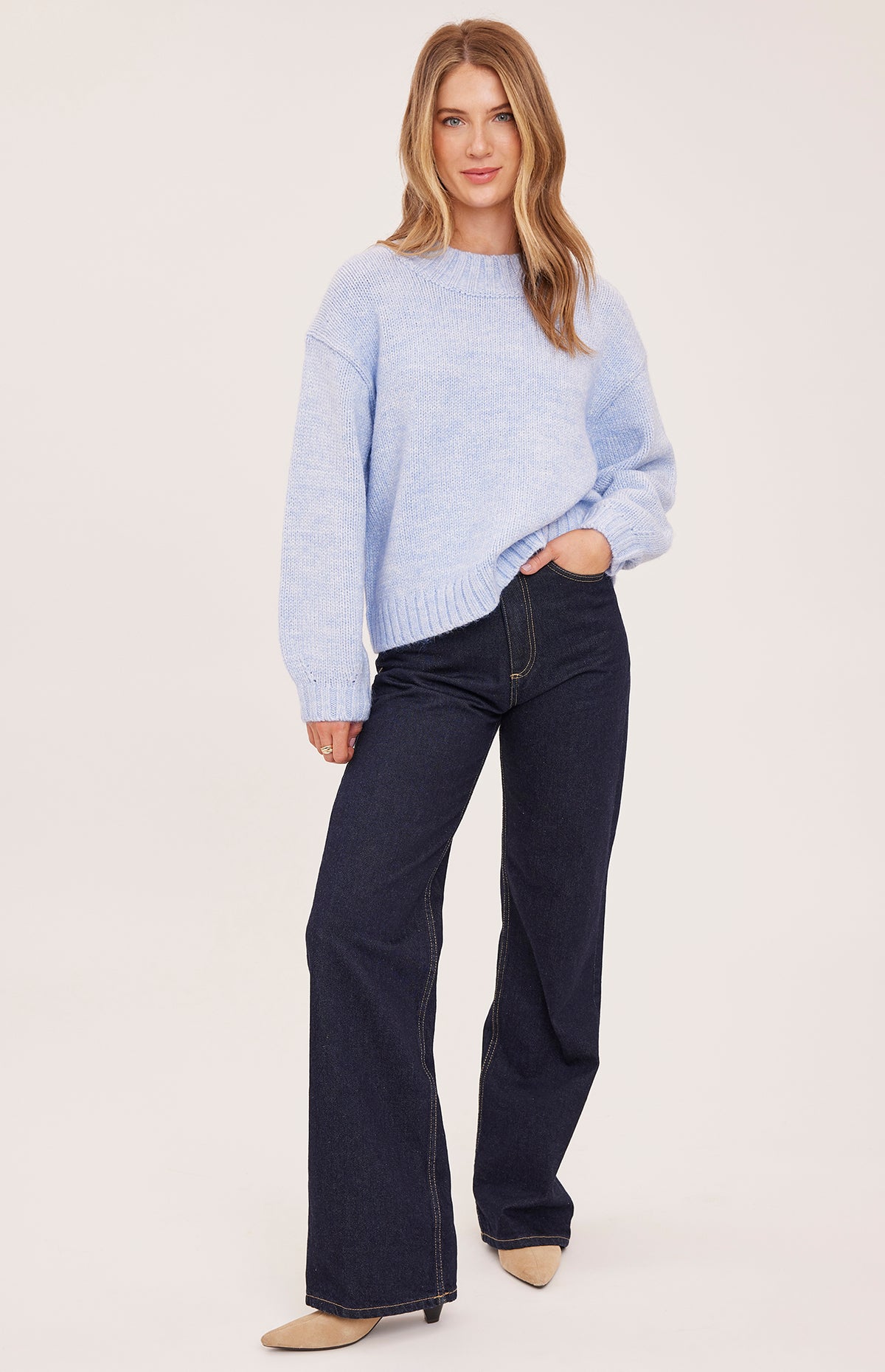 Gentle Fawn Tova sweater in Heather Skyline front view