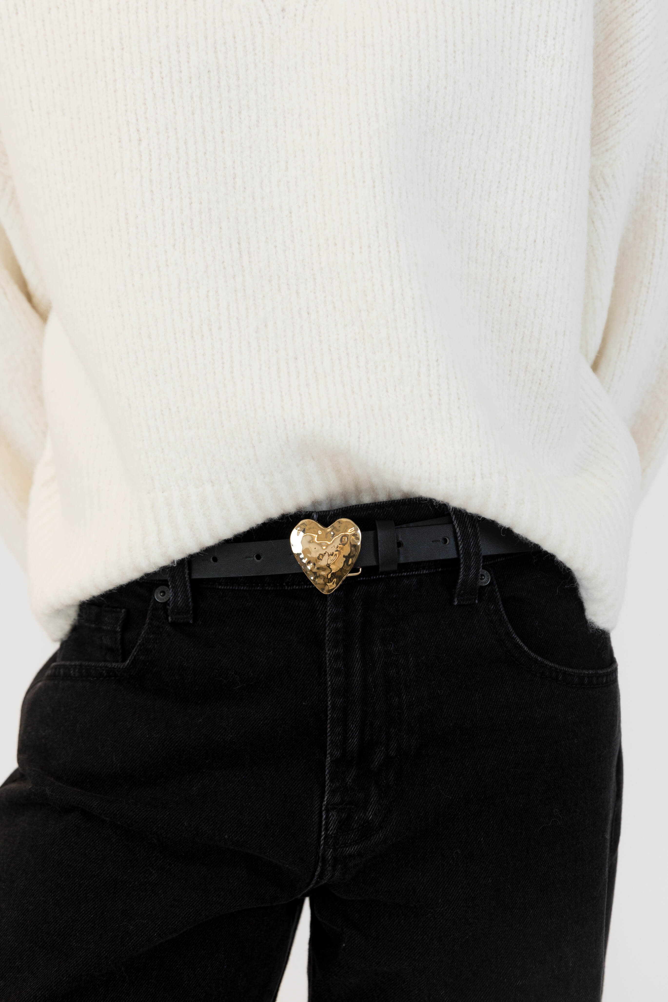 Heart Belt – Gold Buckle Statement | Lyla & Luxe at Lemonberry