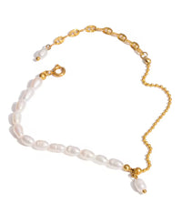 HoopLa Sedna Pearl Bracelet pearl chain detail view Lemonberry Aurora