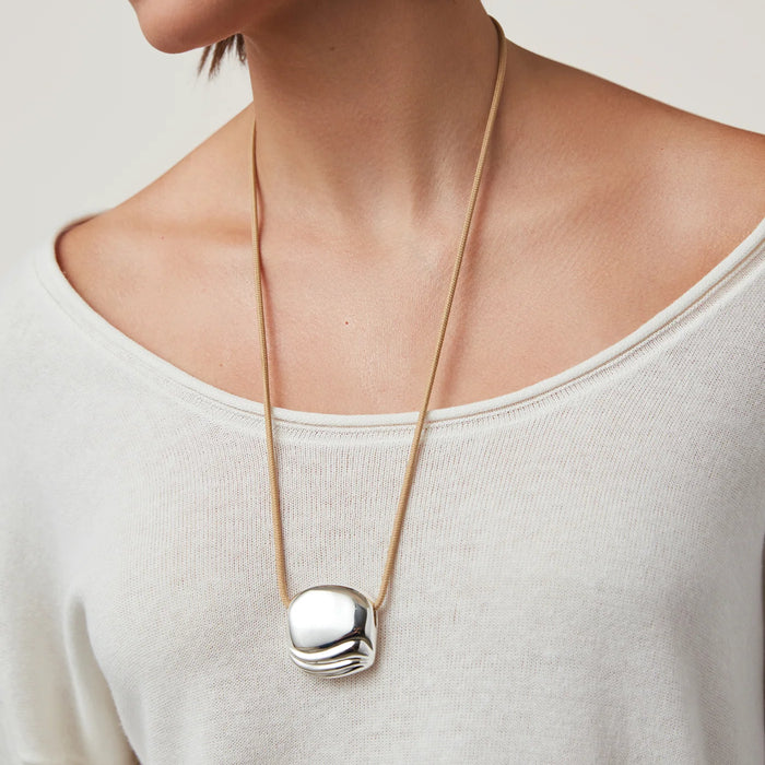 Jenny Bird Rue Rope Necklace in silver worn on model