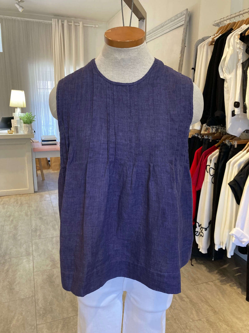 Luna Top by Naif, paired with white pants in Lemonberry clothing boutique in Aurora, Ontario.