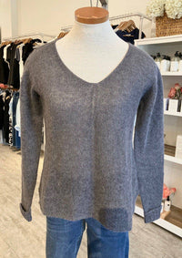 Mus & Bombon Tops Ancora available at Lemonberry Boutique Aurora