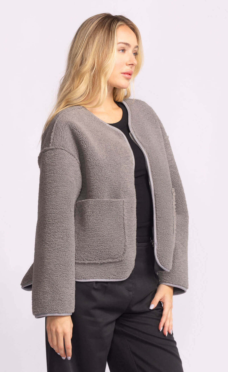 Pink Martini Wynola Jacket in grey fleece – side view on model, Lemonberry Richmond Hill cozy look