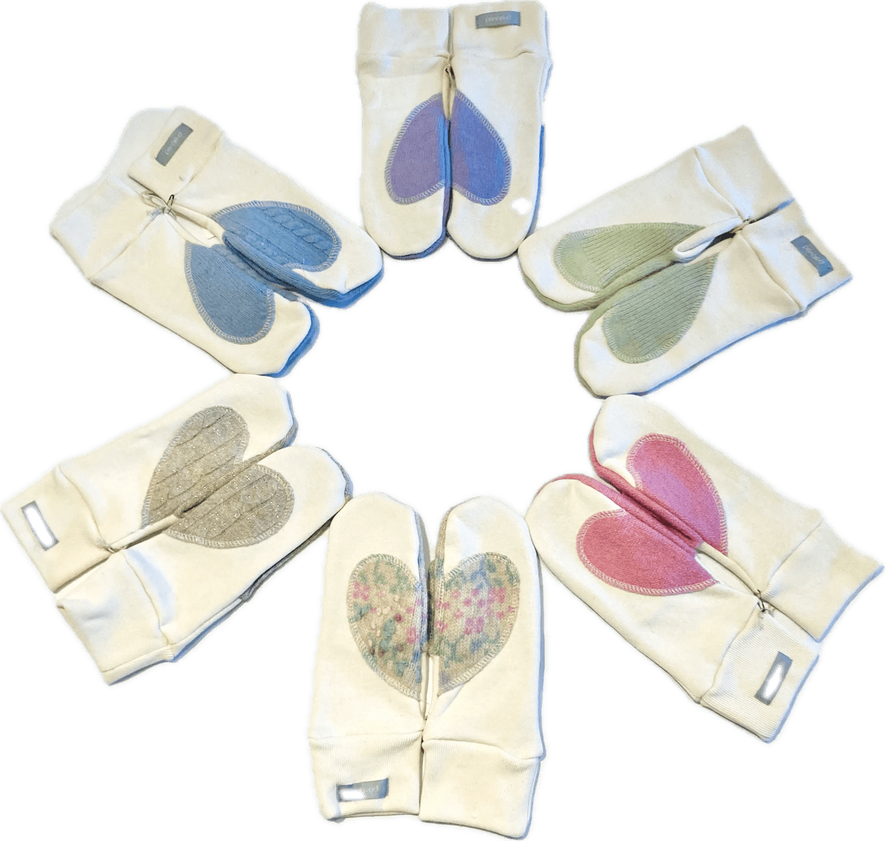 Preloved Accessories Ariel Eco Mitts 🍃 available at Lemonberry Boutique Aurora