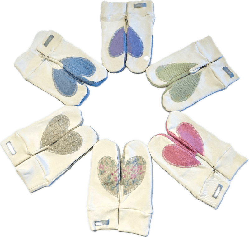 Preloved Accessories Ariel Eco Mitts 🍃 available at Lemonberry Boutique Aurora