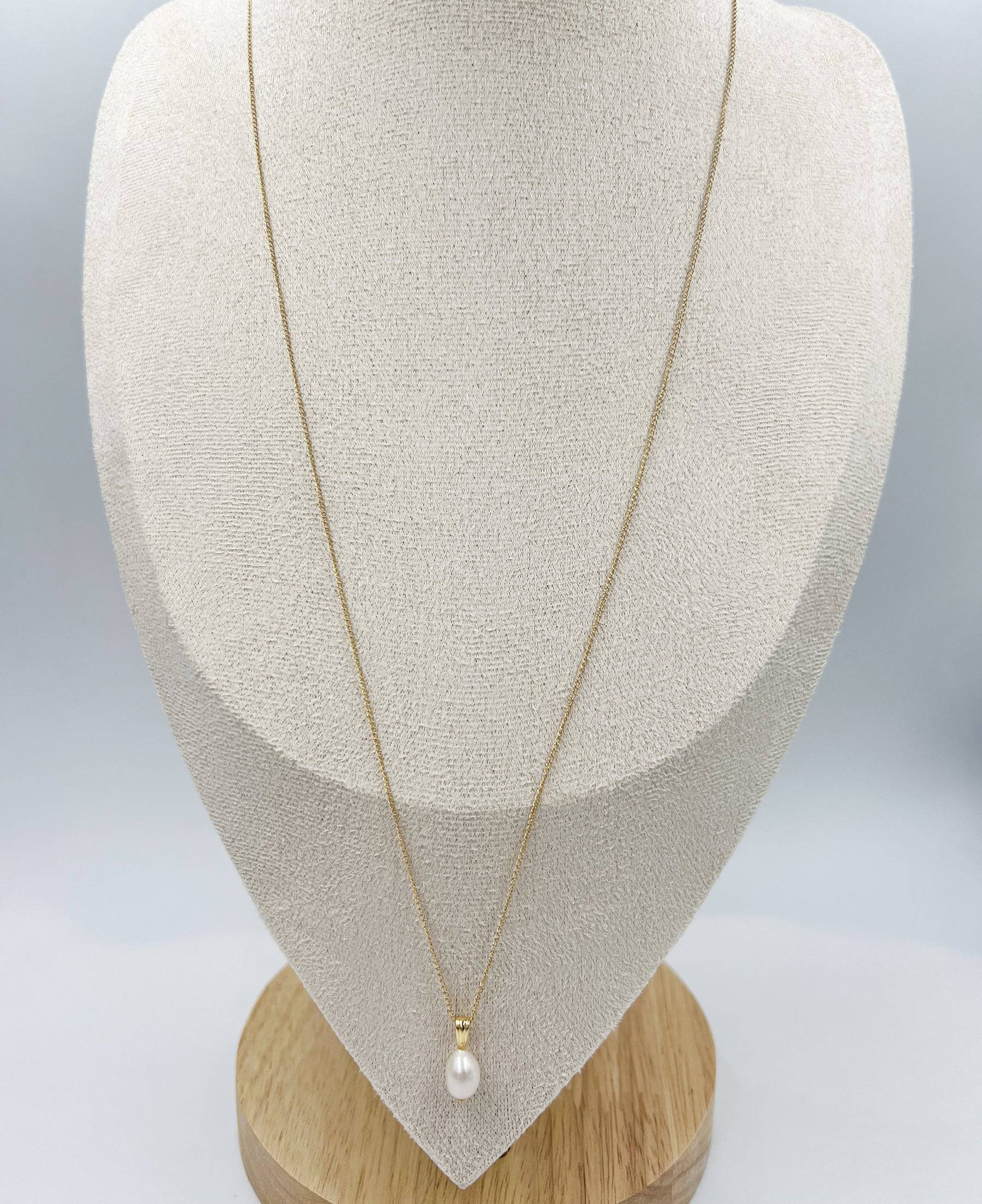 Saskia De Vries Jewelry Pearl Drop Necklace available at Lemonberry Boutique Aurora