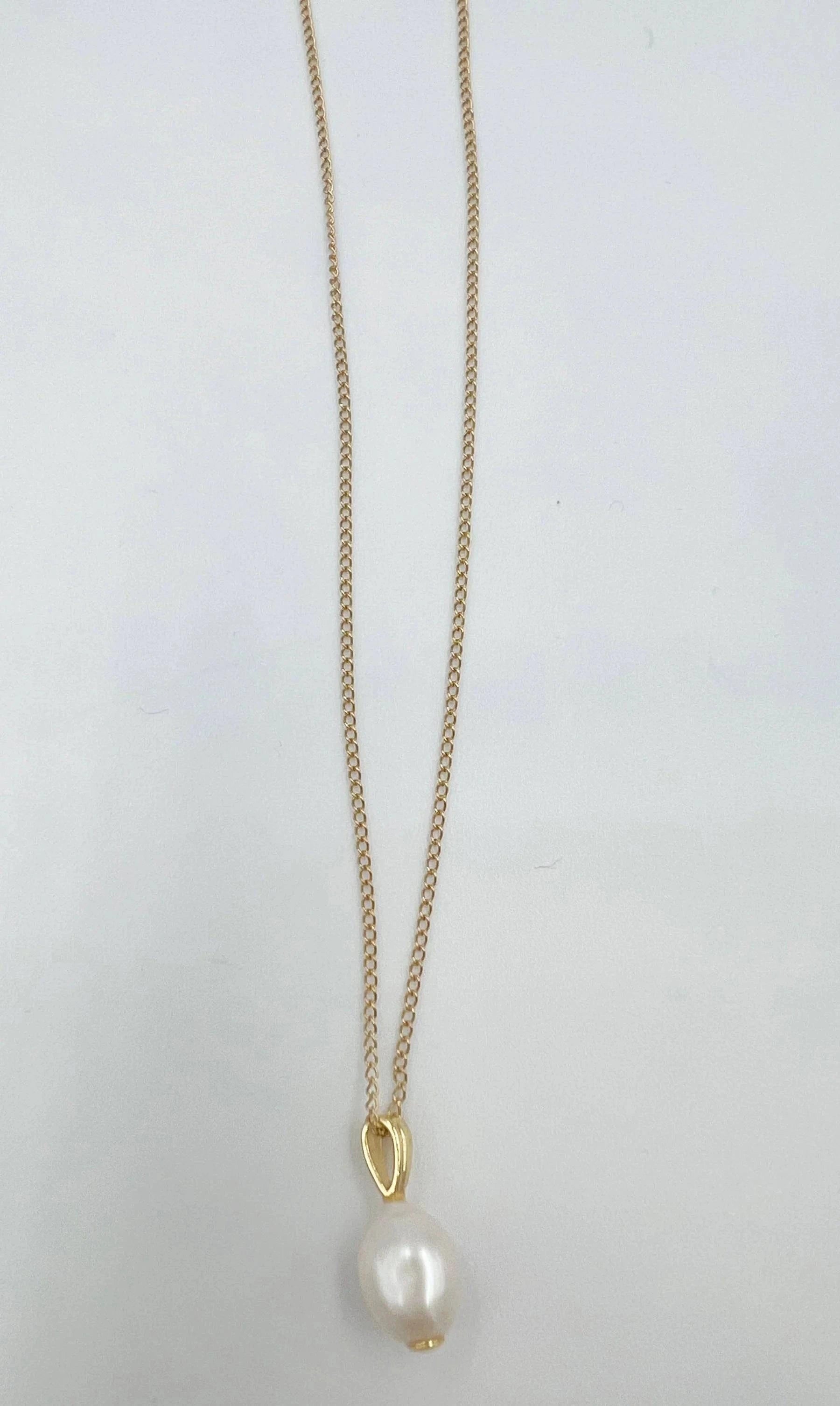 Saskia De Vries Jewelry Pearl Drop Necklace available at Lemonberry Boutique Aurora