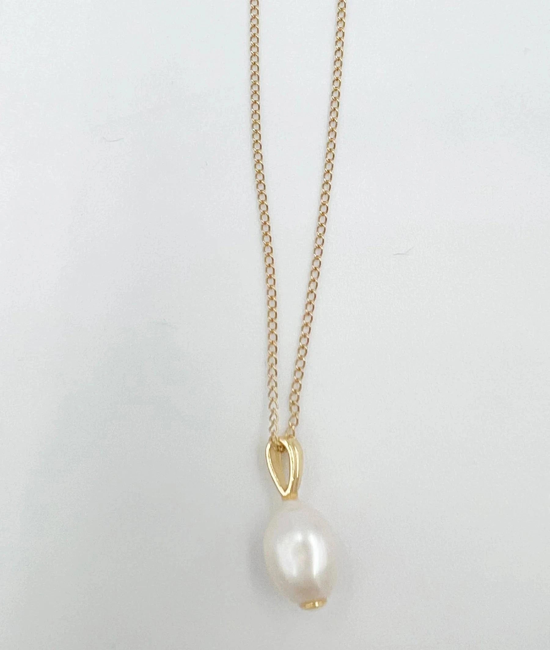 Saskia De Vries Jewelry Pearl Drop Necklace available at Lemonberry Boutique Aurora